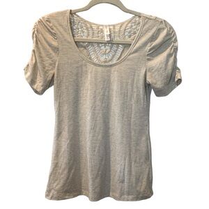 XHILARATION Women’s Short Sleeve Boho Crochet Top Tan & White Stripe Small